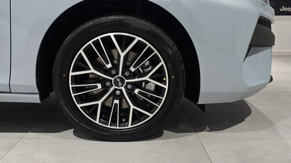 JAC J7 J7 Plus CVT Nowy