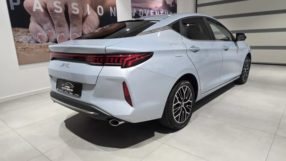 JAC J7 J7 Plus CVT Nowy