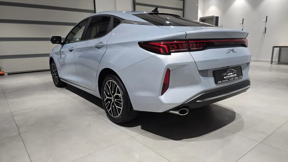 JAC J7 J7 Plus CVT Nowy