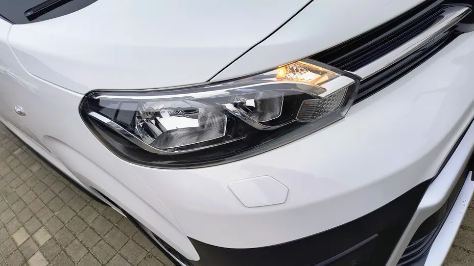 TOYOTA Proace Proace 2.0 D-4D Long 3,1t Active