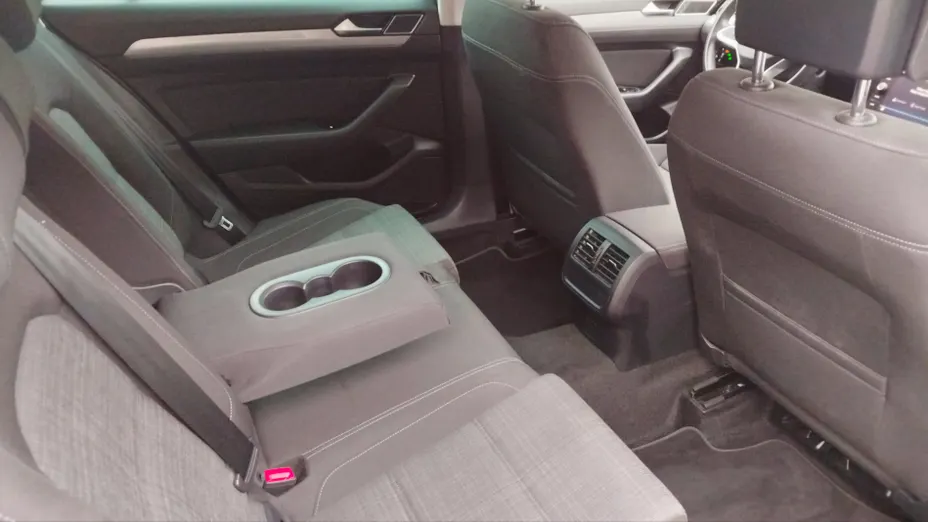 VOLKSWAGEN Passat Passat 2.0 TDI EVO Business DSG