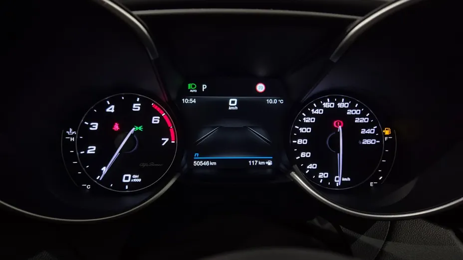 ALFA ROMEO Giulia Giulia 2.0 Turbo Veloce Q4 aut