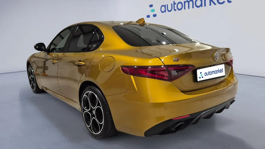 ALFA ROMEO Giulia Giulia 2.0 Turbo Veloce Q4 aut