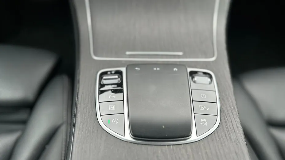 MERCEDES-BENZ GLC GLC 300 d 4-Matic