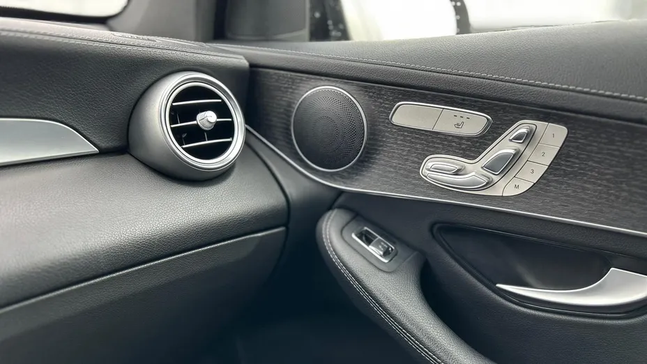 MERCEDES-BENZ GLC GLC 300 d 4-Matic