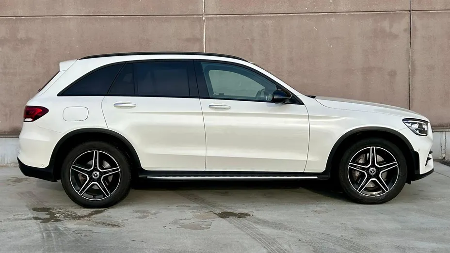 MERCEDES-BENZ GLC GLC 300 d 4-Matic