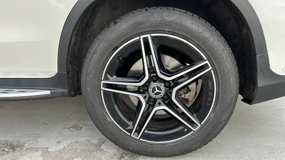 MERCEDES-BENZ GLC GLC 300 d 4-Matic