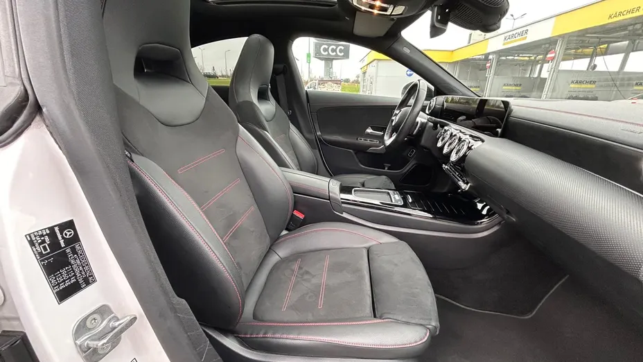 MERCEDES-BENZ CLA CLA 220 4-Matic