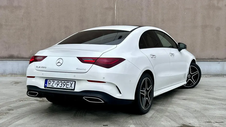 MERCEDES-BENZ CLA CLA 220 4-Matic