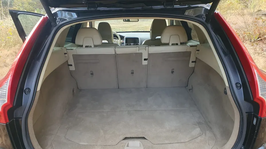 VOLVO XC60 XC60 3.2 AWD