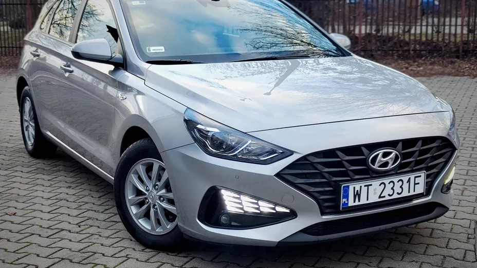 HYUNDAI i30 i30 1.5 DPI Modern