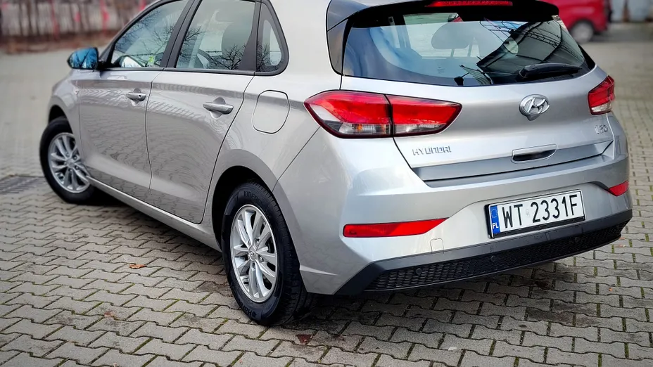 HYUNDAI i30 i30 1.5 DPI Modern