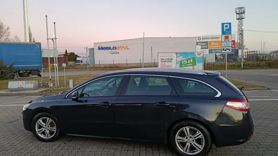 PEUGEOT 508 -
