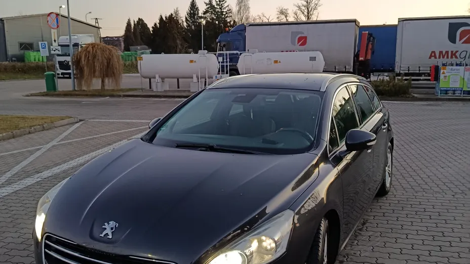 PEUGEOT 508 -