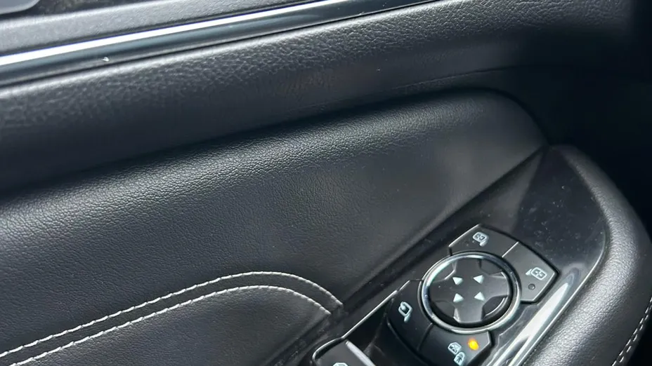 FORD S-MAX S-MAX 2.0 TDCi Titanium PowerShift