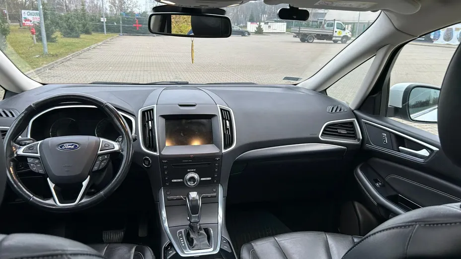 FORD S-MAX S-MAX 2.0 TDCi Titanium PowerShift