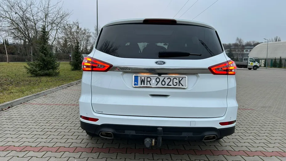 FORD S-MAX S-MAX 2.0 TDCi Titanium PowerShift