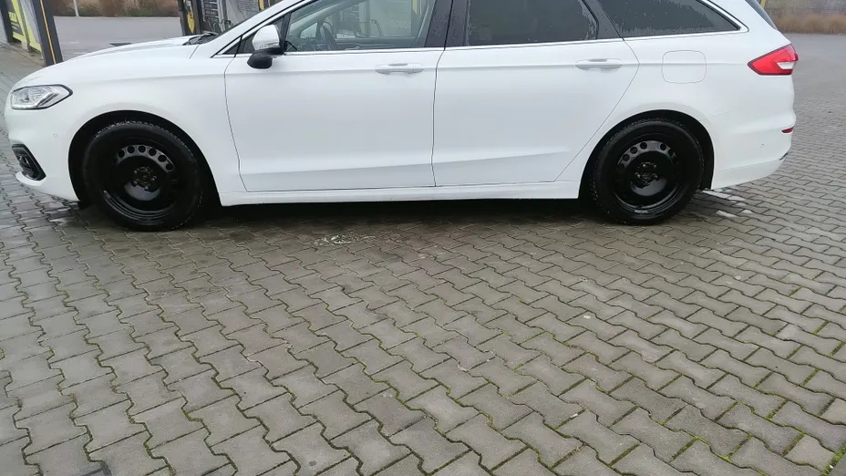 FORD Mondeo Mondeo 2.0 Hybrid Titanium