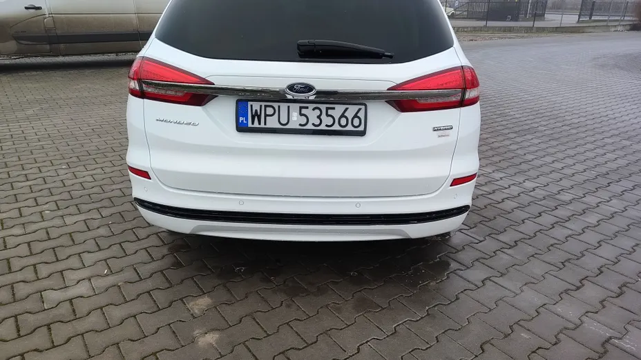 FORD Mondeo Mondeo 2.0 Hybrid Titanium