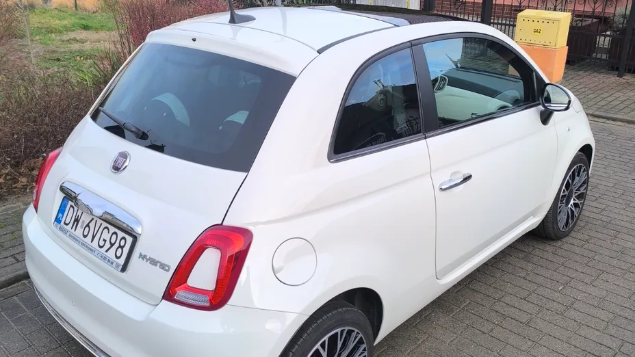 FIAT 500 500 1.0 Hybrid Dolcevita