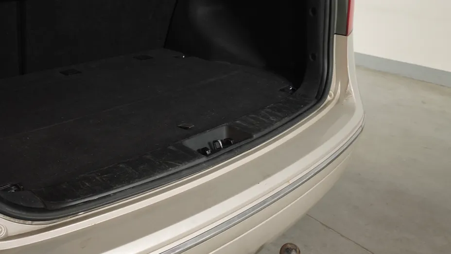 HYUNDAI i30 i30 1.0 T-GDI Classic +