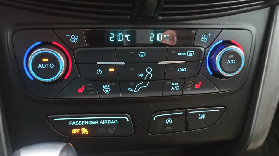 FORD Escape Escape 2.0 EcoBoost FWD Titanium