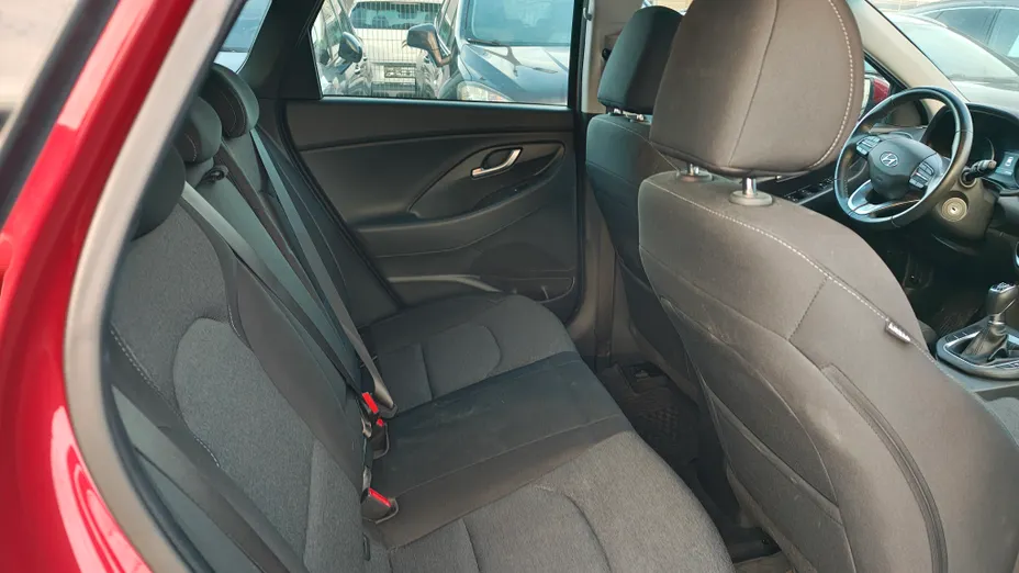 HYUNDAI i30 i30 1.5 DPI Comfort