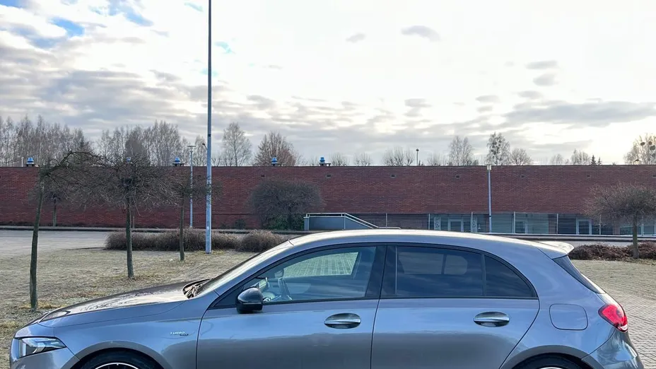 MERCEDES-BENZ A Klasa A 35 AMG 4-Matic 7G-DCT