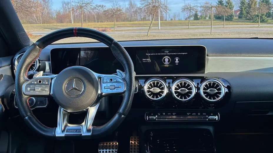 MERCEDES-BENZ A Klasa A 35 AMG 4-Matic 7G-DCT