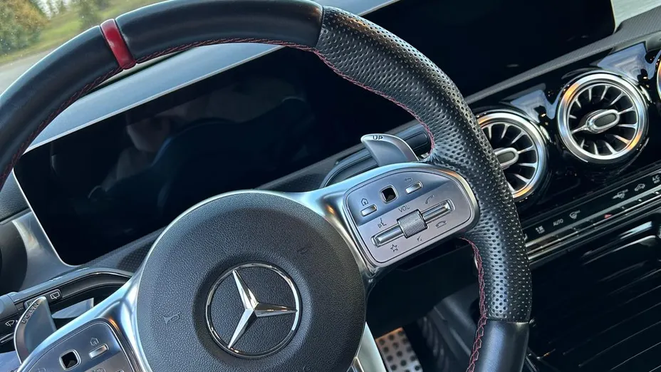 MERCEDES-BENZ A Klasa A 35 AMG 4-Matic 7G-DCT