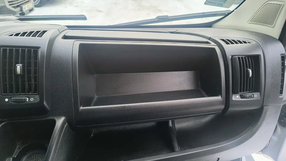 PEUGEOT Boxer Boxer 335 BlueHDi L3 Premium