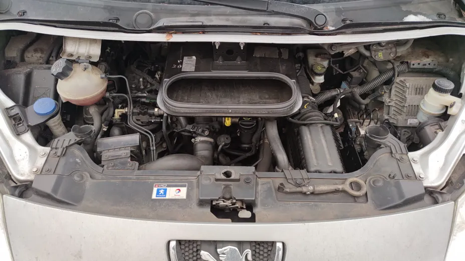 PEUGEOT Expert Expert Tepee 2.0 HDi L2 Trendy Mixt