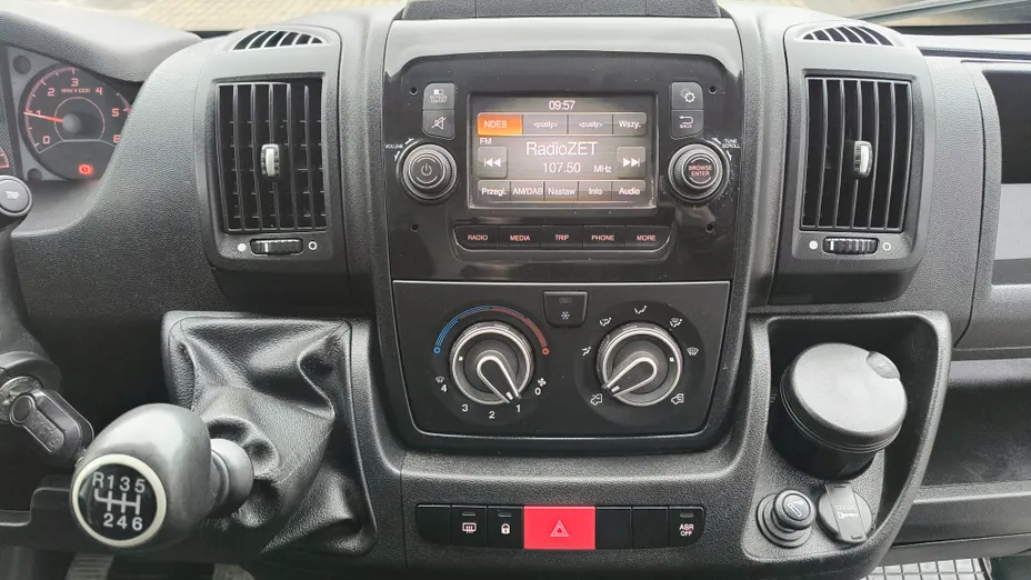 PEUGEOT Boxer Boxer 435 BlueHDi L4H2 Premium