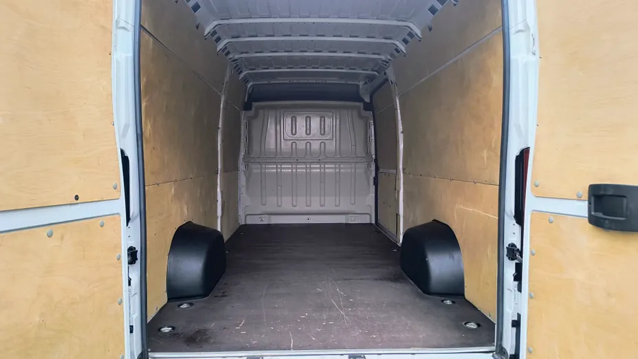 PEUGEOT Boxer Boxer 435 BlueHDi L4H2 Premium