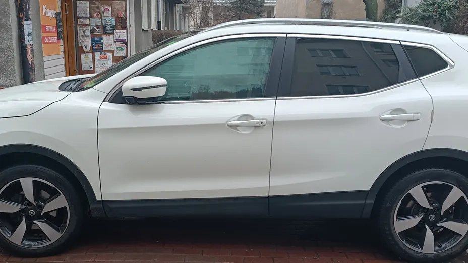 NISSAN Qashqai Qashqai 1.2 DIG-T N-Connecta EU6