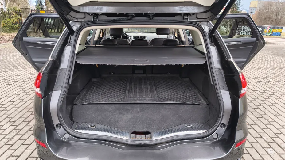 FORD Mondeo Mondeo 2.0 Hybrid Titanium