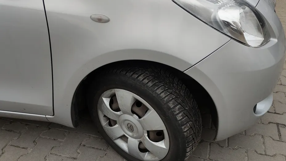 TOYOTA Yaris Yaris 1.3 Luna A/C