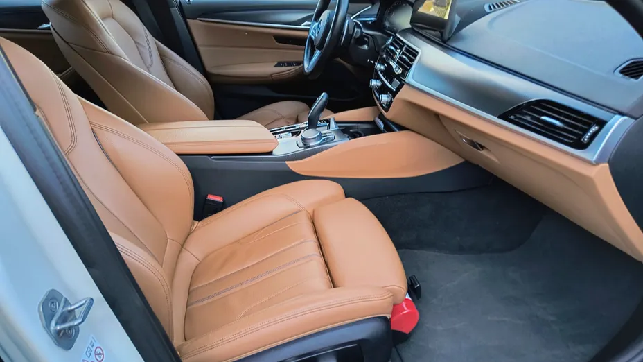 BMW Seria 5 520d xDrive sport-aut