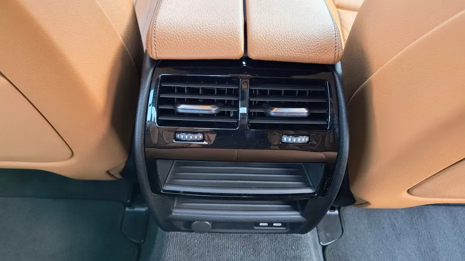 BMW Seria 5 520d xDrive sport-aut