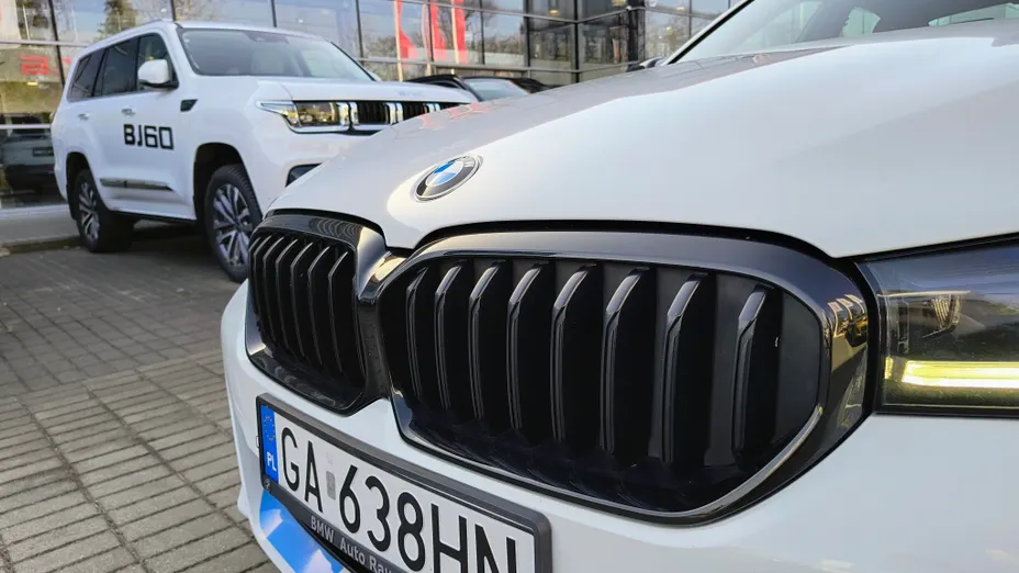 BMW Seria 5 520d xDrive sport-aut