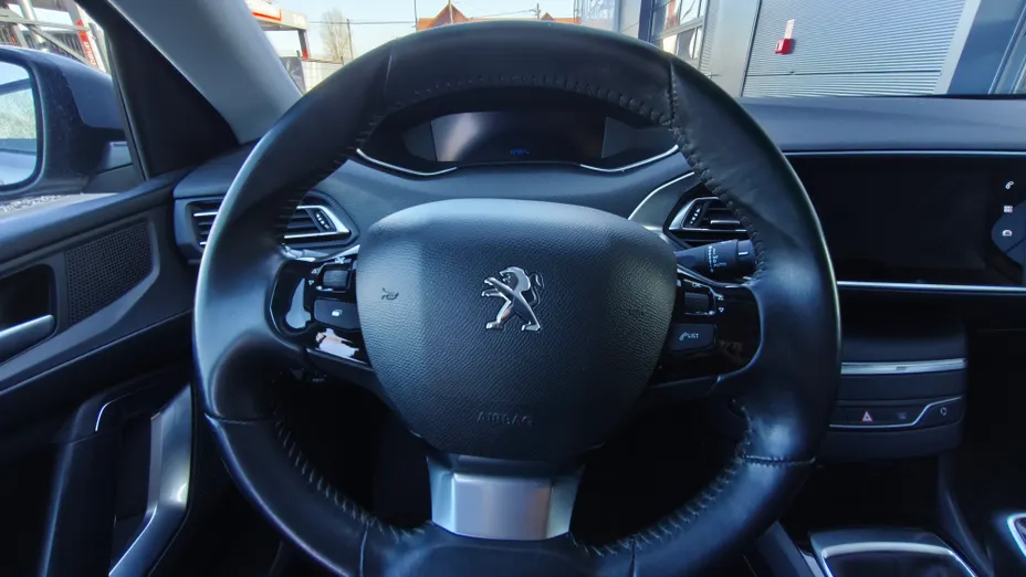 PEUGEOT 308 308 1.2 PureTech Allure Pack S&S