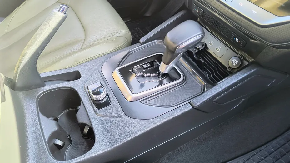 KGM / SSANGYONG Musso Musso Grand 2.2 e-XDi Wild 4WD aut