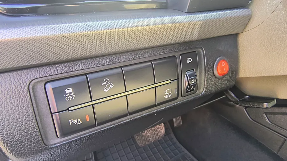 KGM / SSANGYONG Musso Musso Grand 2.2 e-XDi Wild 4WD aut