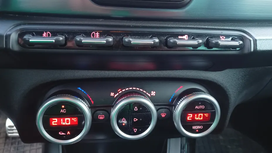 ALFA ROMEO Giulietta Giulietta 1750 TBi Quadrifoglio Verde