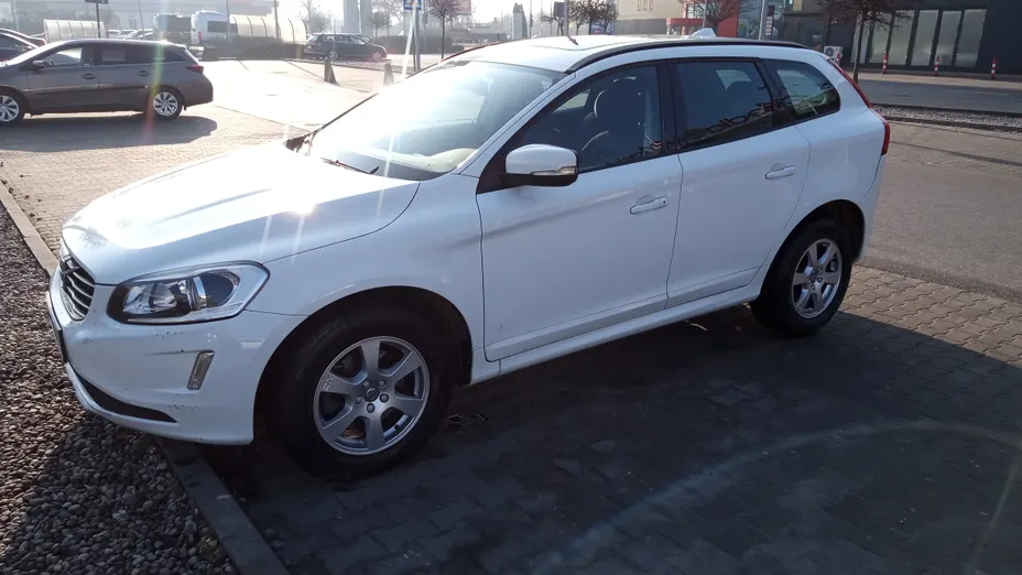 VOLVO XC60 XC60 2.0T Kinetic