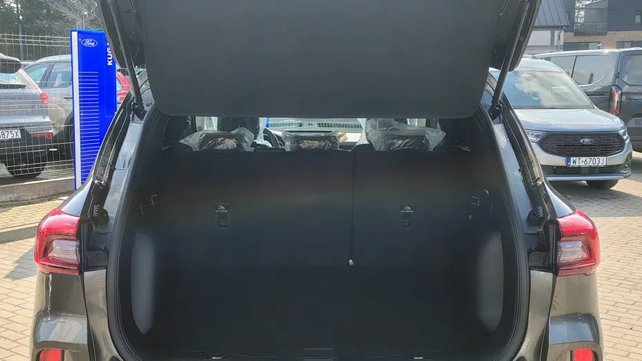 FORD Kuga Kuga 2.5 FHEV FWD Titanium eCVT Nowy