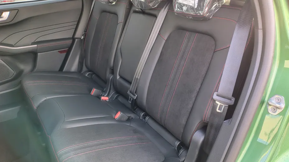 FORD Kuga Kuga 2.5 FHEV FWD ST-Line X eCVT Nowy