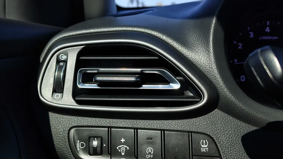 HYUNDAI i30 i30 1.5 DPI Comfort