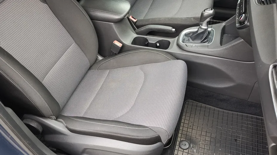 HYUNDAI i30 i30 1.5 DPI Classic +