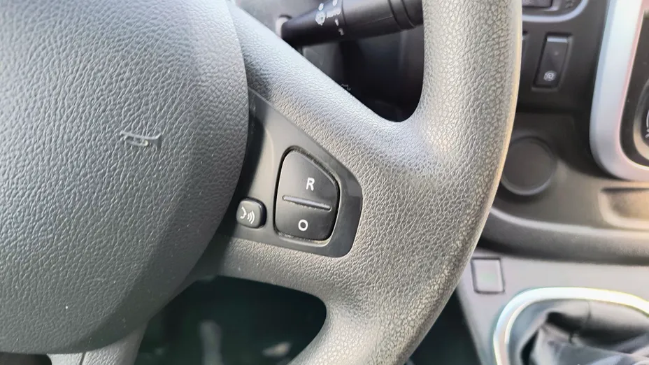 RENAULT Trafic Trafic 2.0 dCi L2H1 HD Pack Clim